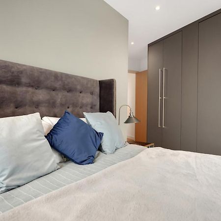 לונדון Modern And Spacious Penthouse Apartment In Putney With Free Parking מראה חיצוני תמונה