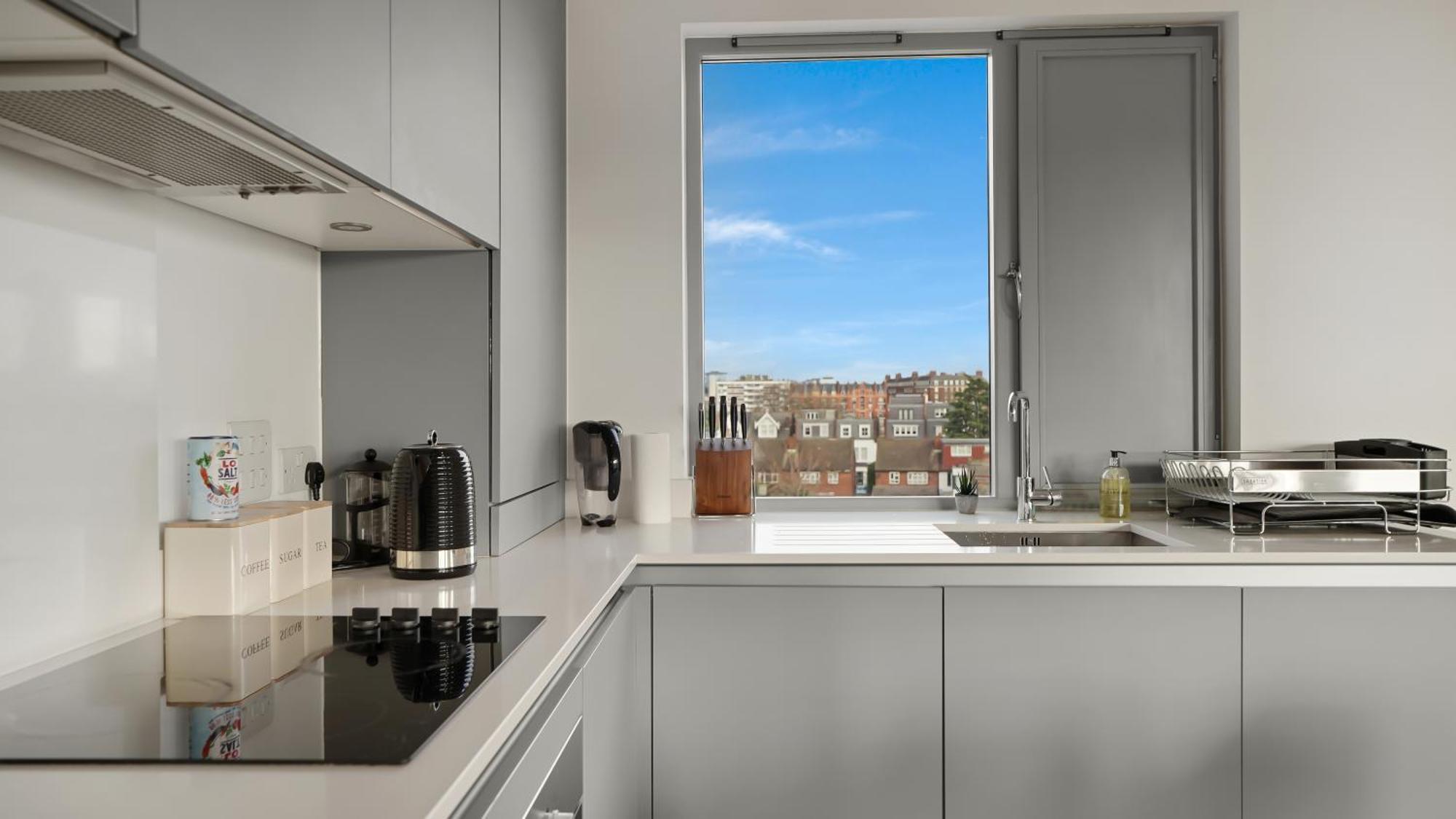 לונדון Modern And Spacious Penthouse Apartment In Putney With Free Parking מראה חיצוני תמונה