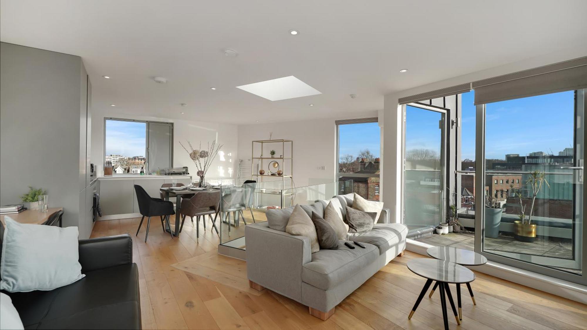 לונדון Modern And Spacious Penthouse Apartment In Putney With Free Parking מראה חיצוני תמונה